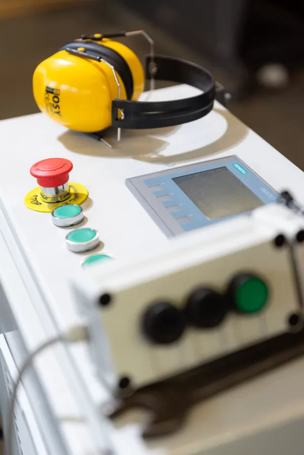Board stacker has a very easy to use digital control and setting interface